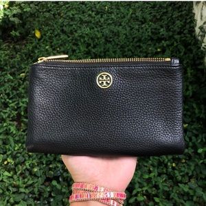 TORY BURCH clutch